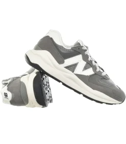 57/40 - Sneakers - Grijs