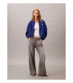 A- Oversized Scuba Z