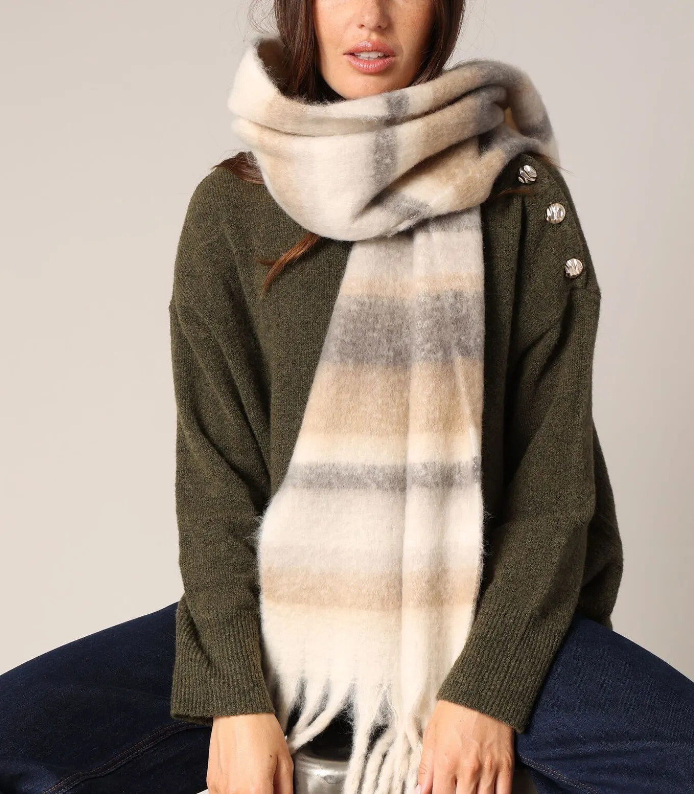 ALOVA - Zachte en pluizige geruite sjaal met gedraaide franjes