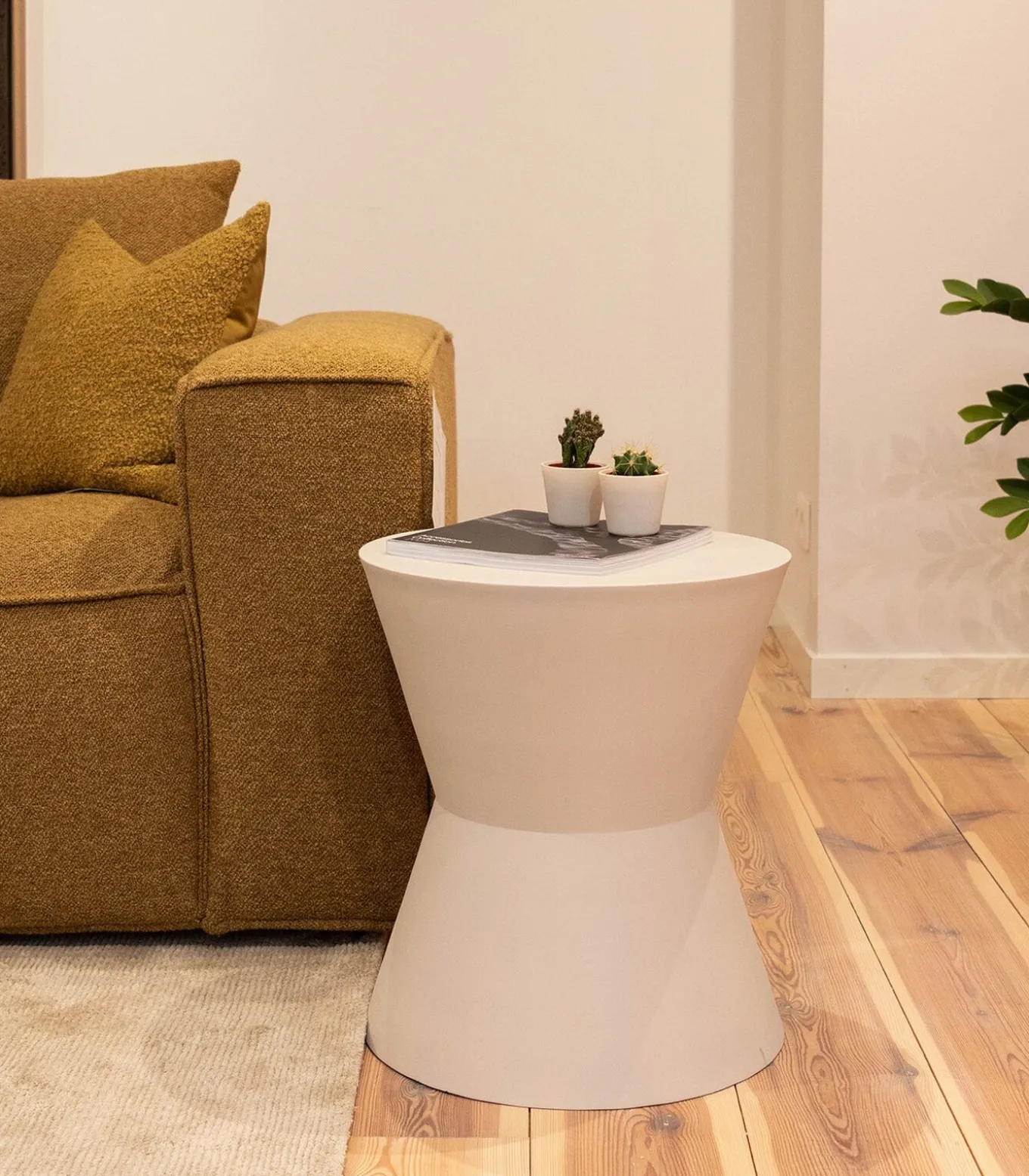 Amante - Bijzettafel - Wit