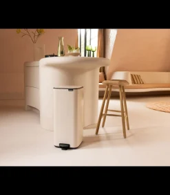 Brabantia Bo Pedaalemmer, 30 liter, stil sluitend, kunststof binnenemmer - Soft Beige