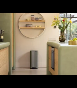 Brabantia Bo Pedaalemmer, 30 liter, stil sluitend, kunststof binnenemmer - Platinum