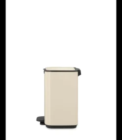 Brabantia Bo Pedaalemmer, 4 liter, stil sluitend, kunststof binnenemmer - Soft Beige