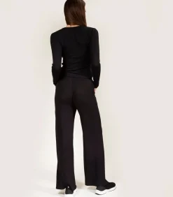 Damesbroek in ribgebreide wijde pijpen Zwart