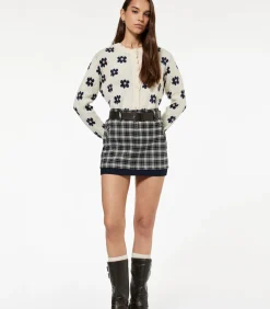 Gebreid vest met bloemenmotief