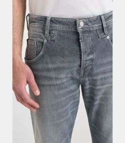 Jeans loose, wijd , lengte 34