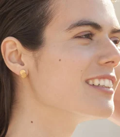 Kleine gouden oorbellen Arai