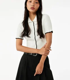 Korte Mouwen Polo Kragentrui met Knoopdetail