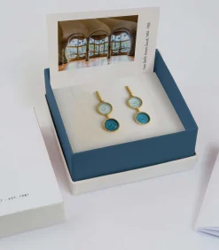 Lange gouden oorbellen Gaudí Jewelry blauw