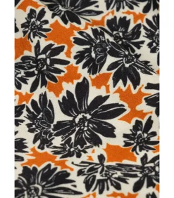 Lange rok met knop- en bloemenpatronen