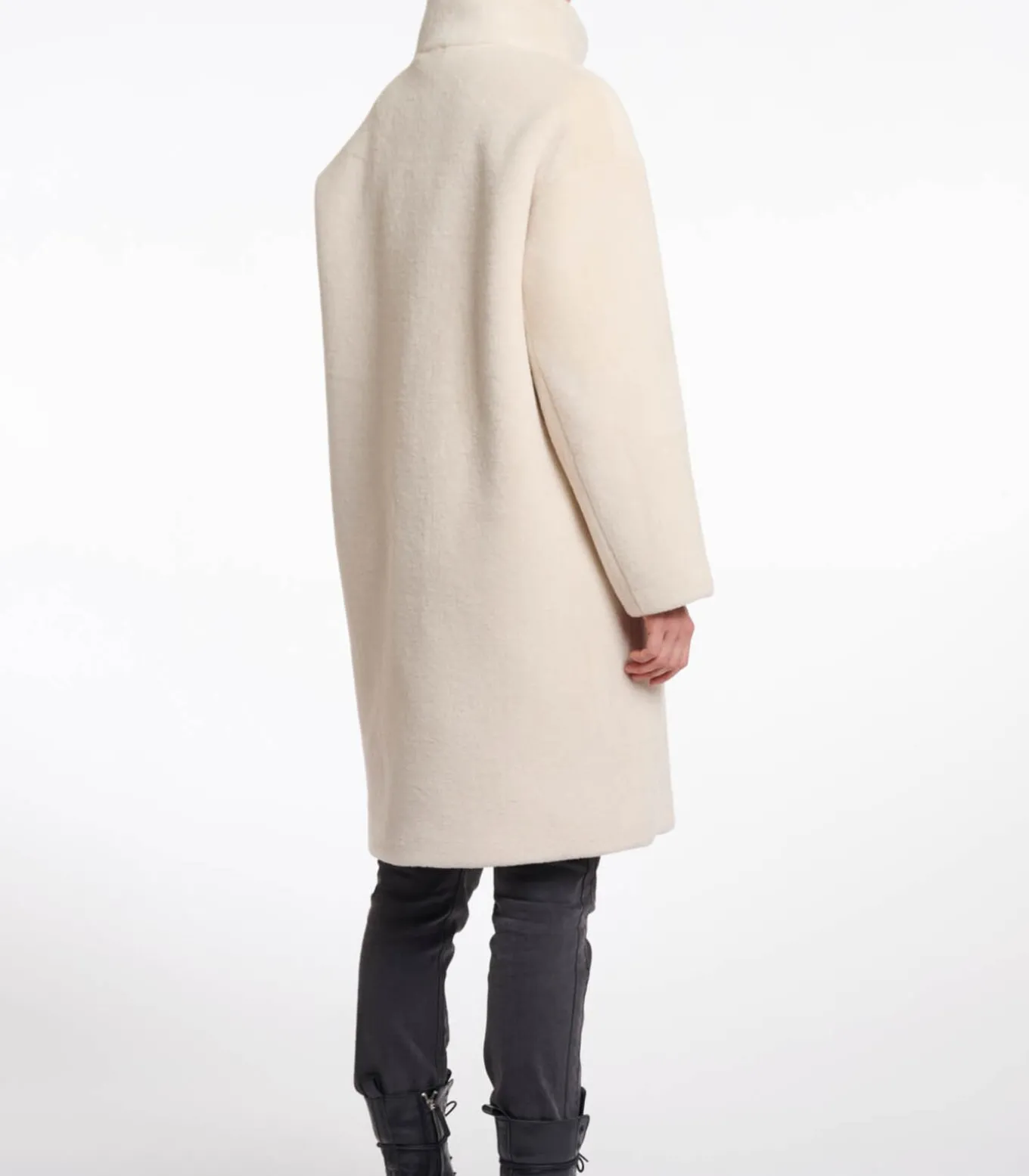 Mantel van imitatiebont met hoge kraag Berk 42