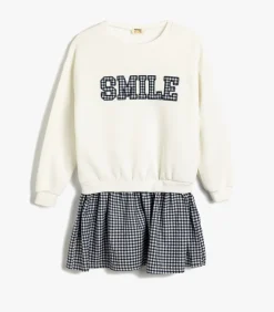 Mini-lengte Met gebruik van twee verschillende stoffen Jurk