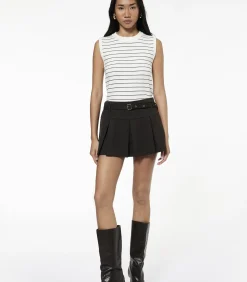 Mouwloze gebreide blouse