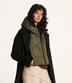 Omkeerbare capuchon zwart en kaki