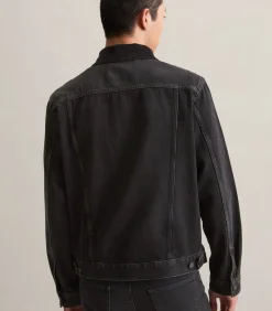 Regular spijkerjasje