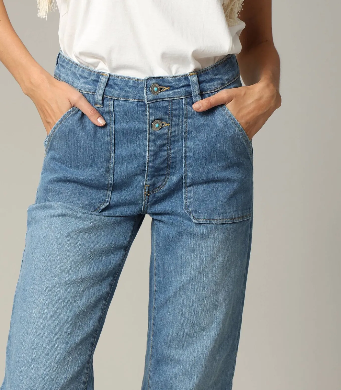 RIO - Blauwe denim flare jeans met ritssluiting