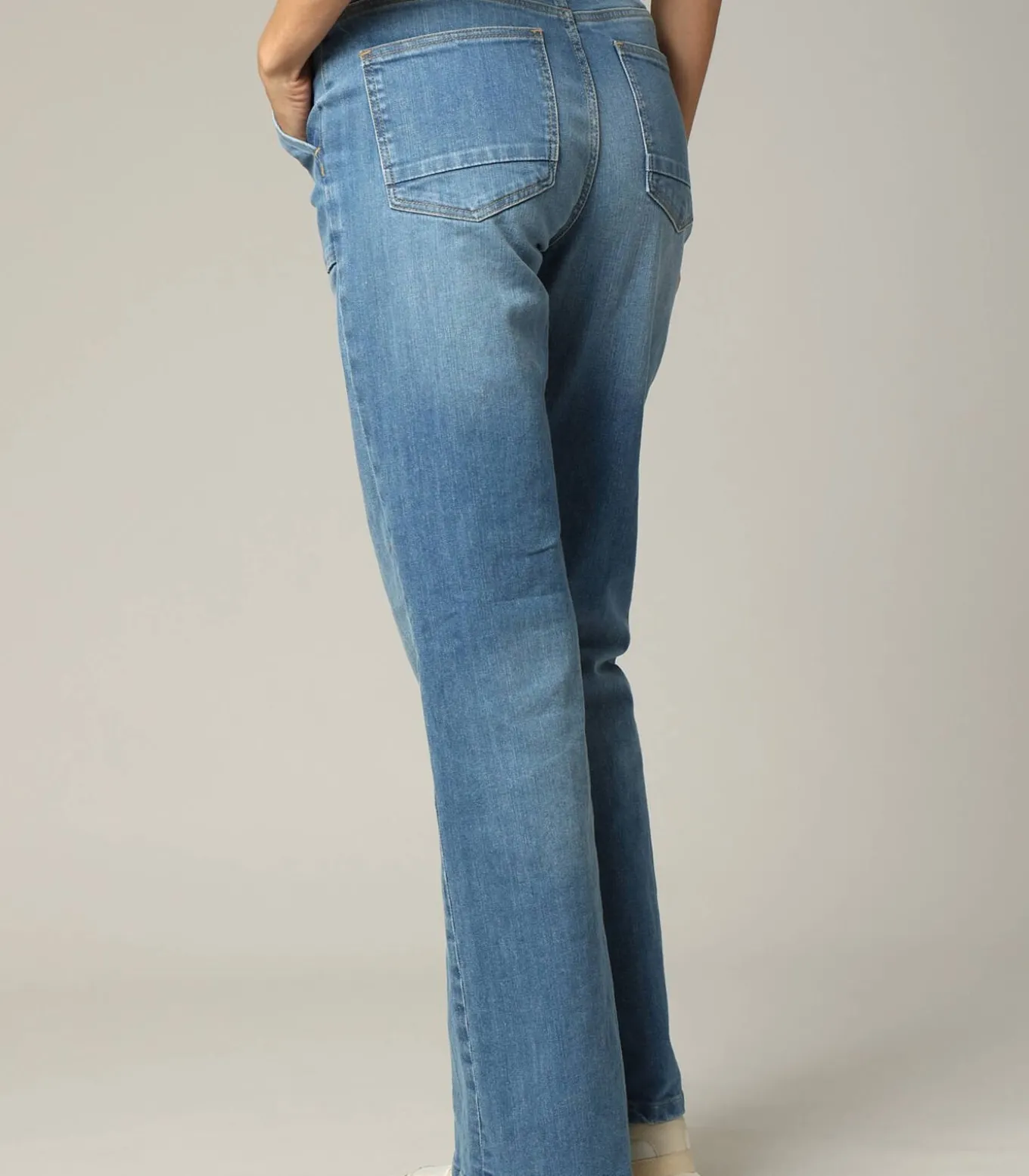 RIO - Blauwe denim flare jeans met ritssluiting