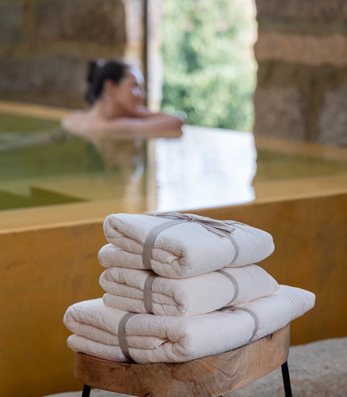 Set van 2 Premium Handdoeken SERENE BLISS. Biologisch Katoen