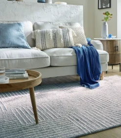 Tapijt woonkamer en slaapkamer puur wol handgetuft JOHNSON